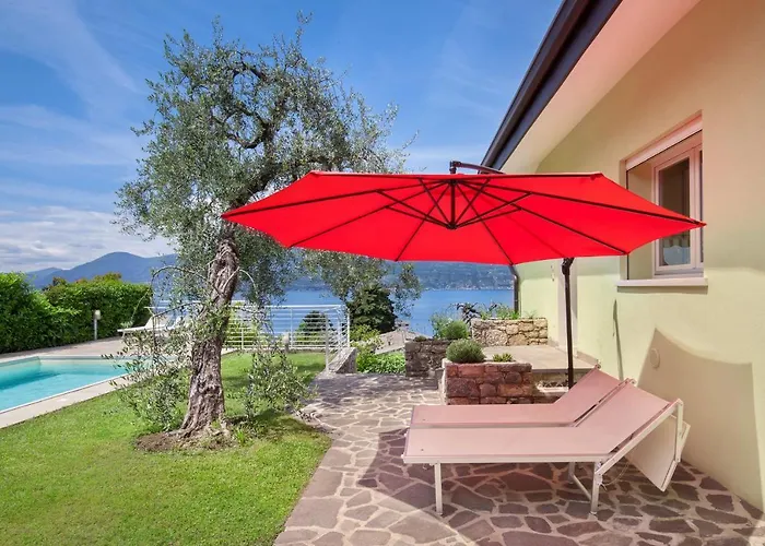 Palladini With Pool Villa Torri del Benaco