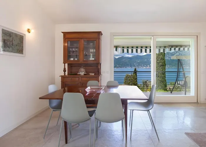 Villa Palladini With Pool Torri del Benaco