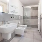 Palladini With Pool 别墅 托里德尔贝纳科