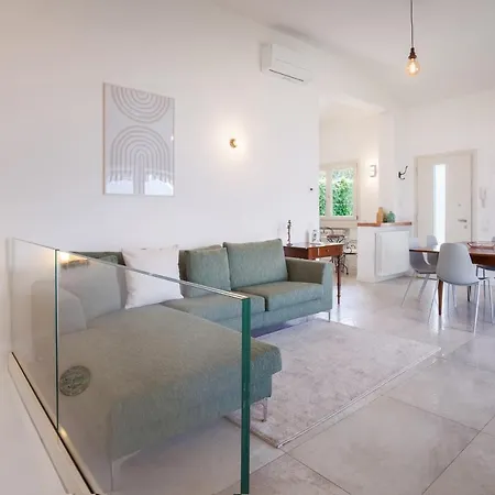 Villa Palladini With Pool